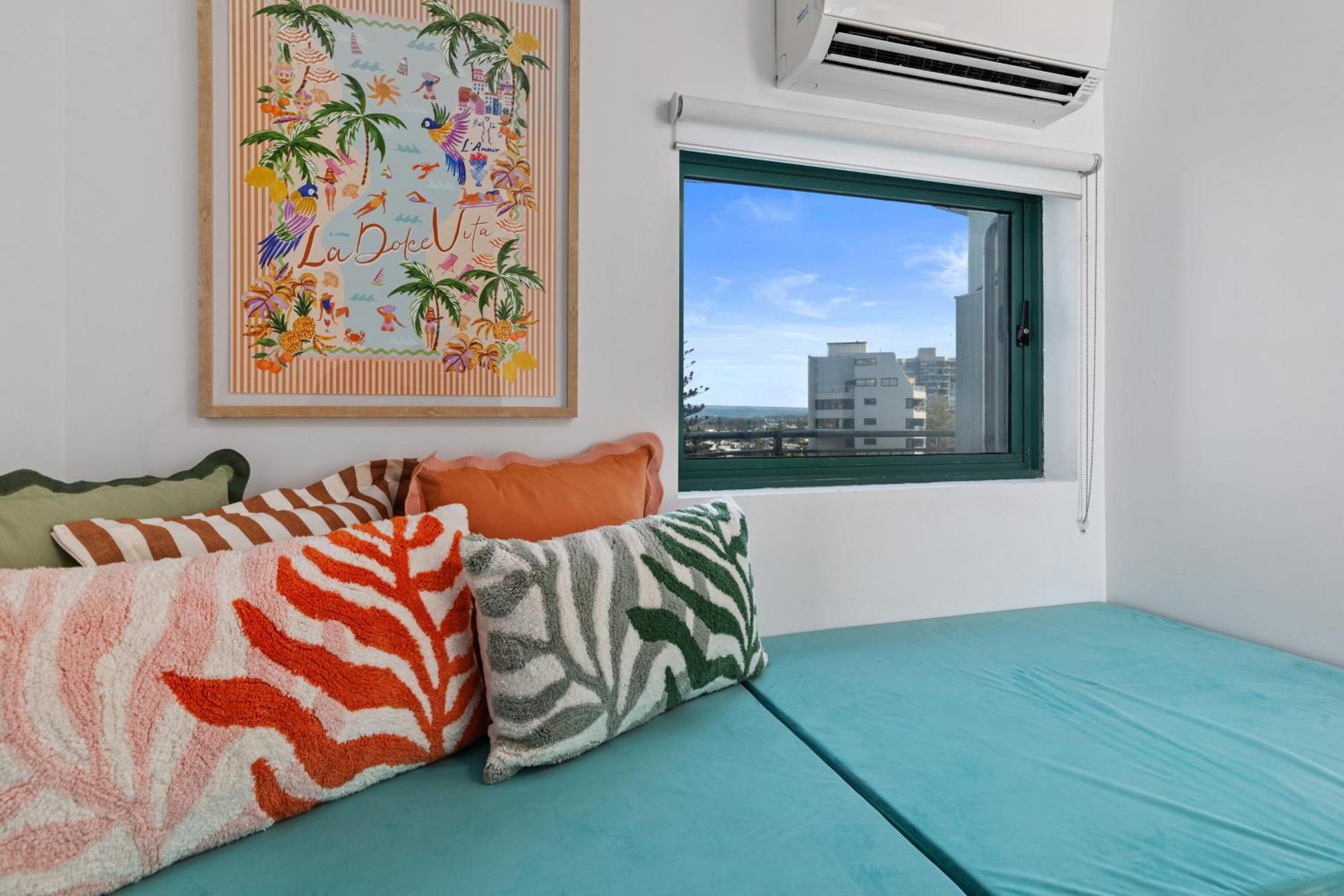 سيرفرز باراديس Emerald Sands Holiday Apartments الغرفة الصورة